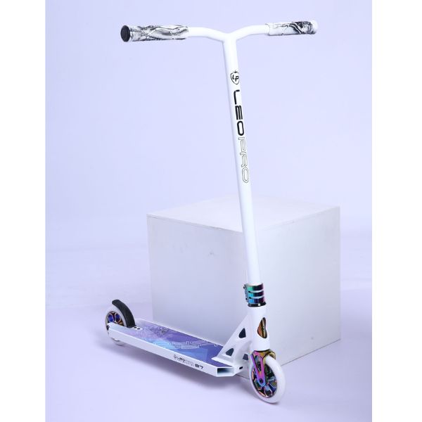 קורקינט פעלולים סקוט לאו פרו LEO PRO S7 צבע לבן — תמונה 5